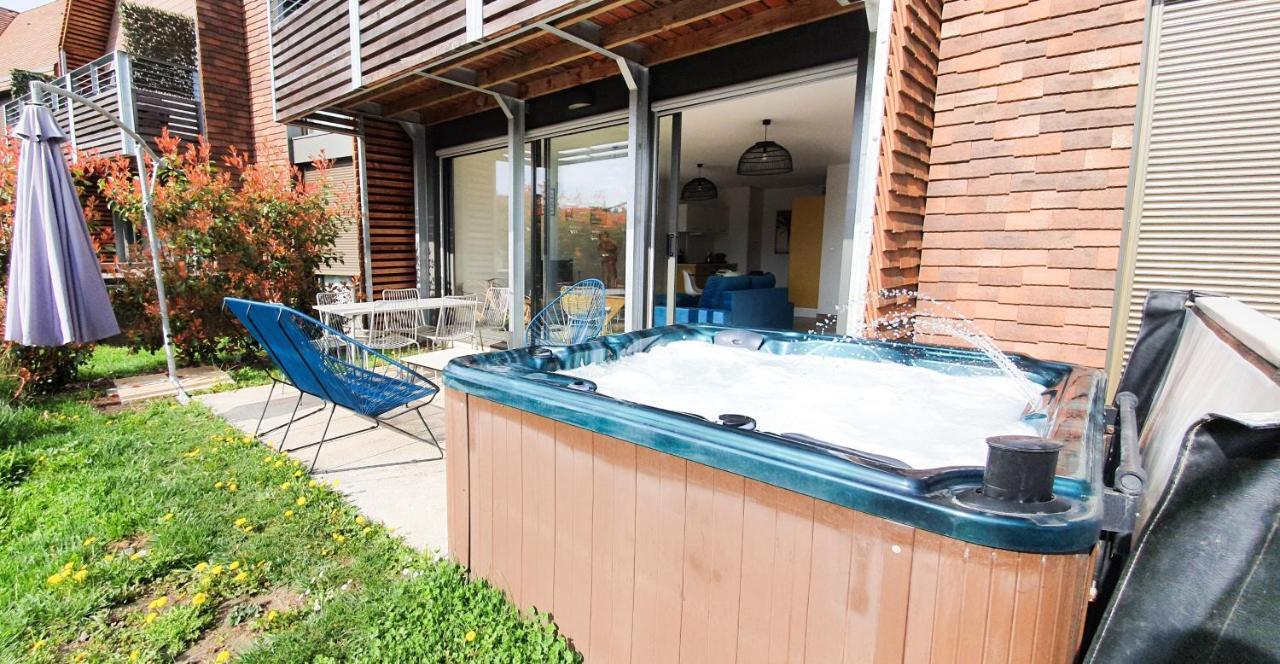 Apartamento Open Sun avec Jacuzzi Privatif et parking privé Sarlat Exterior foto