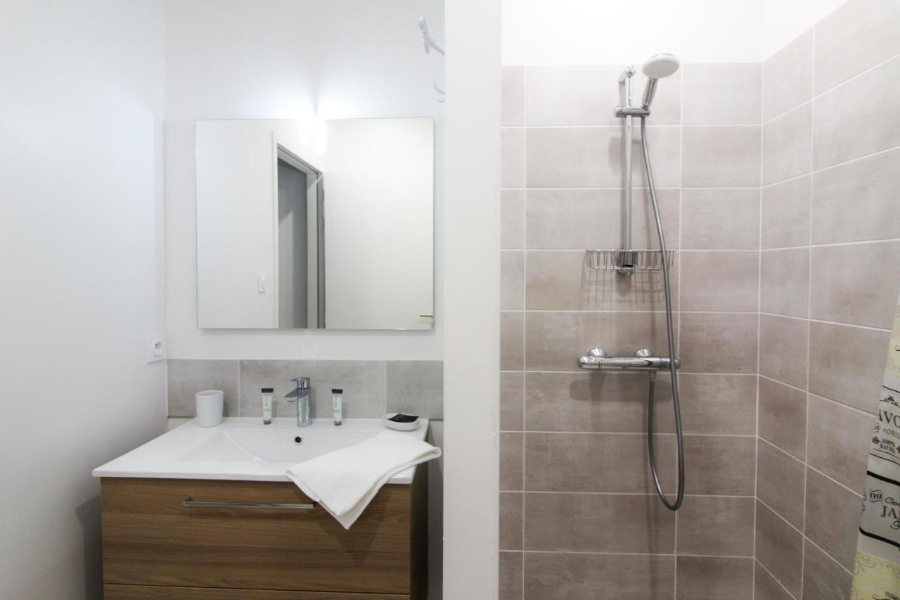Apartamento Open Sun avec Jacuzzi Privatif et parking privé Sarlat Exterior foto